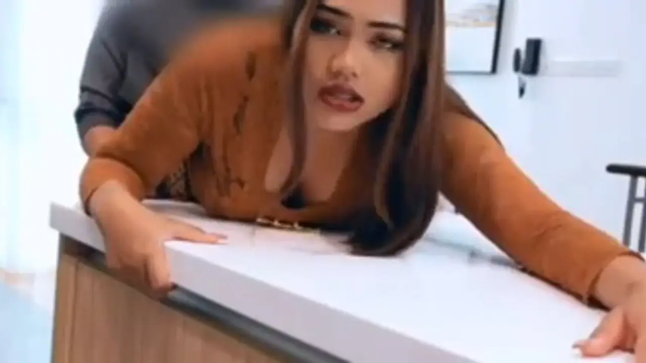 Kebaya Coklat Mantep Sepongannya.