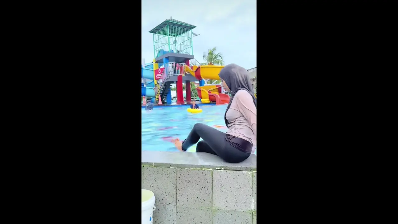 Cowok nya bilang kalo gak mau kisebar vidio nya (720)