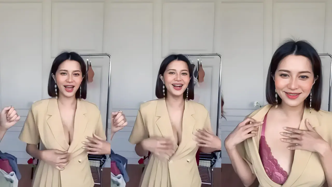 jualan baju live sambil pamer toket gede