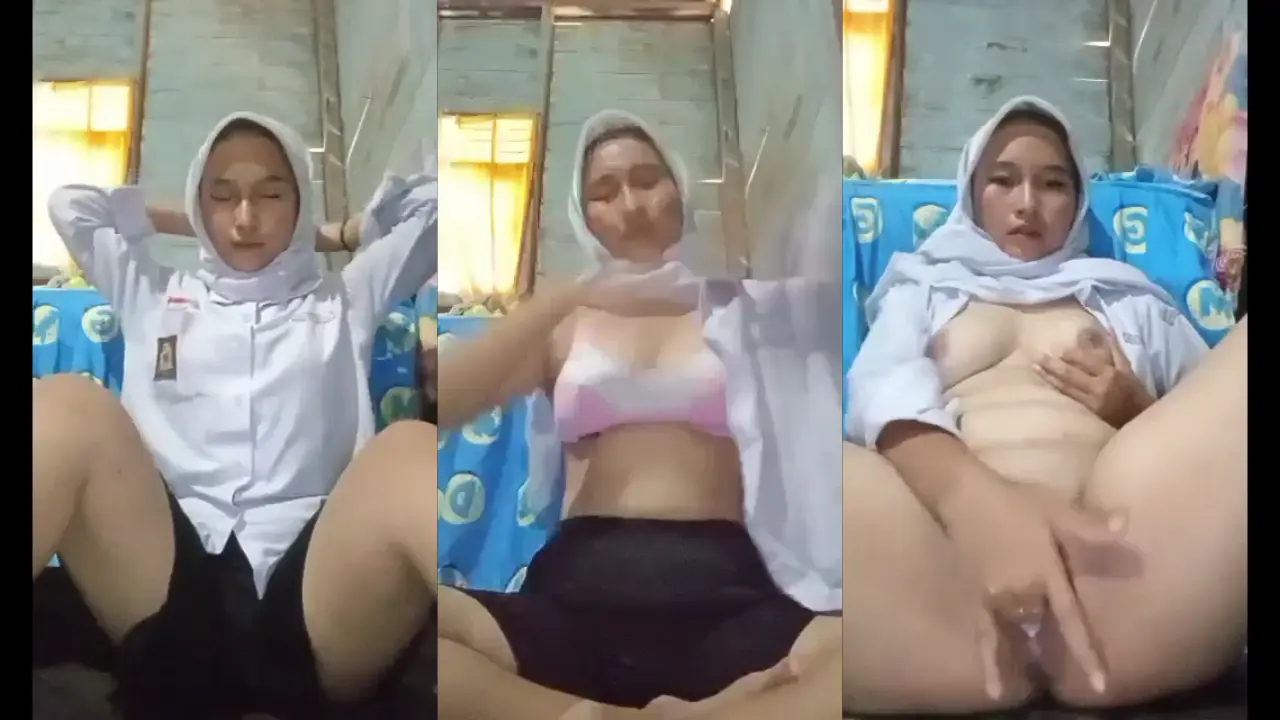 hijab omek sampe keluar lendir nya