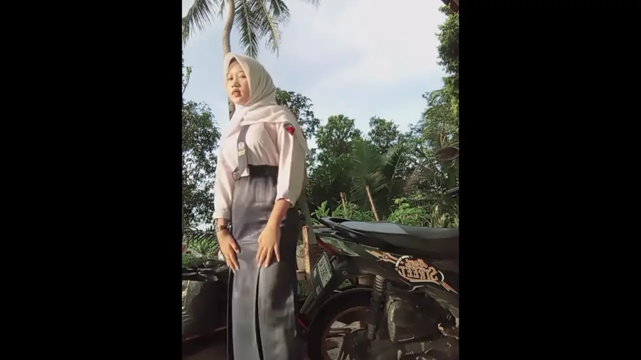 Hijab_Colmek_Tiga_Jari