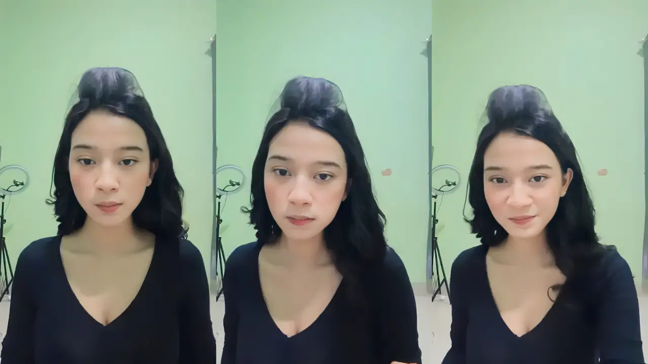 Ayya Jelita Cewek Mungil Live