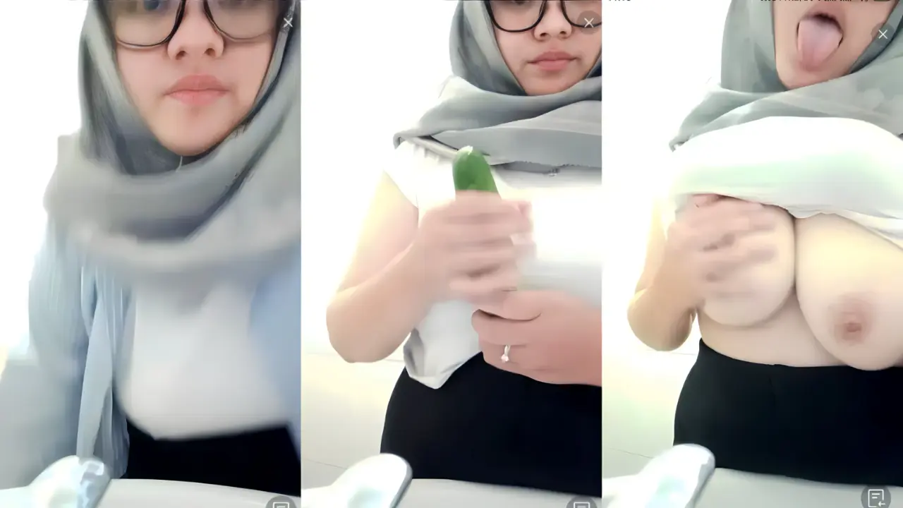 hijab main di kamar mandi pake timun