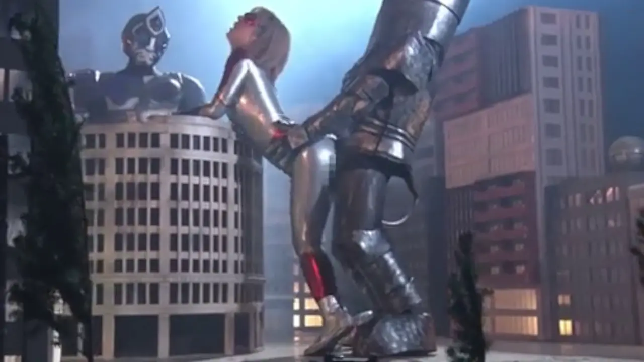 Ultraman is fucked by a huge mechanical cock