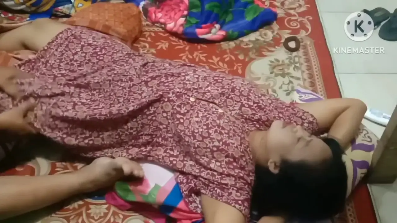 Pijat binor ujung ujung nya di grepek grepek sampek klimaks