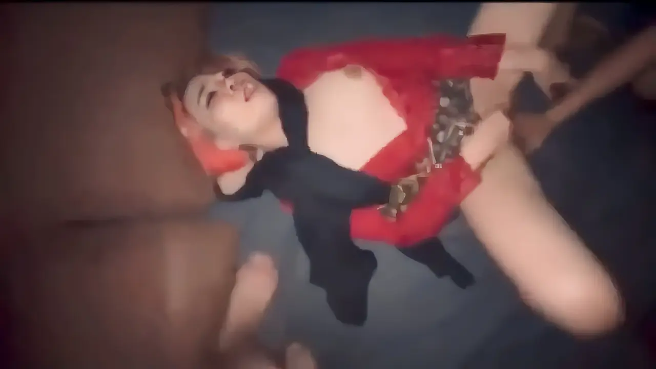 Istri ketahuan selingkuh di gangbang suami sendiri (720)