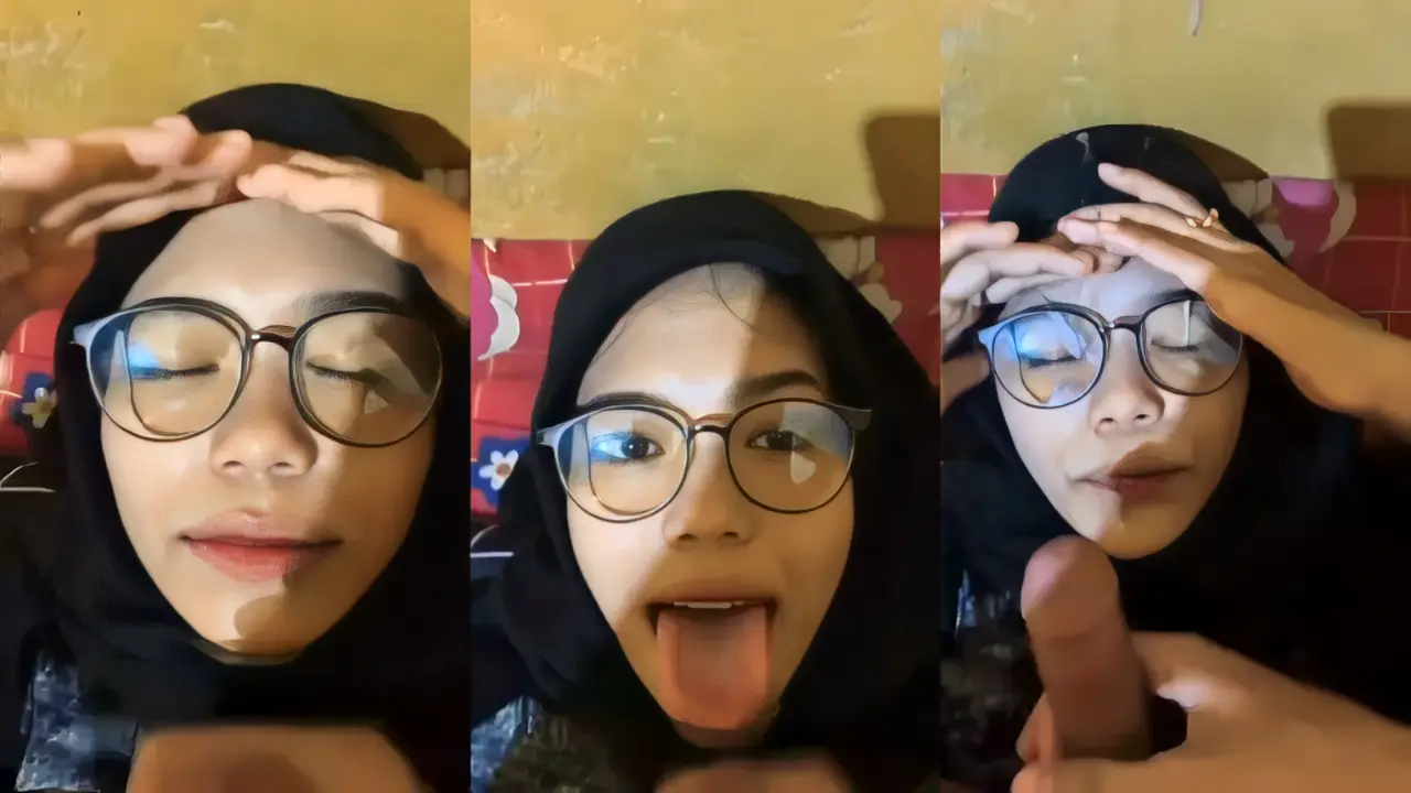 Hijab kaca mata lagi mesum (720)