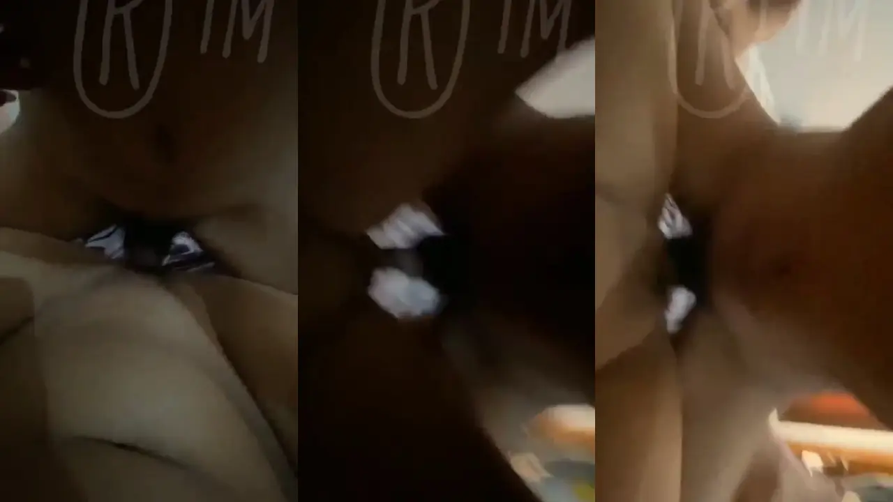 Video Panas Terbaru Miss C Beraksi Dengan 4 Pria