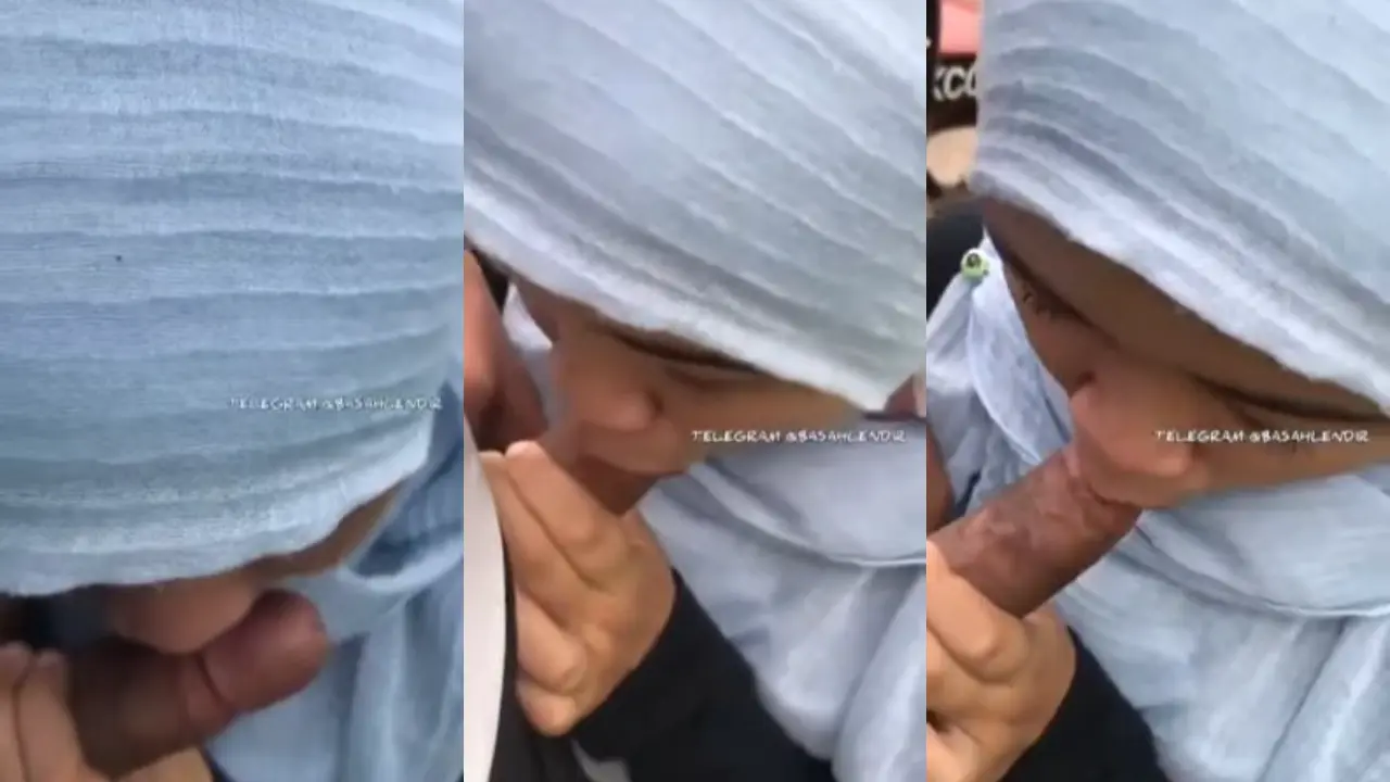 Skandal tudung biru sepong kontol hitam besar