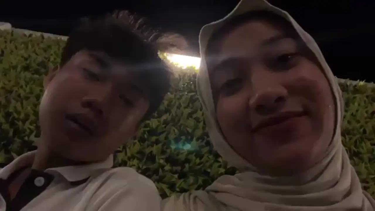 Cewek nya bilang tapi pakek pengaman ya sayang