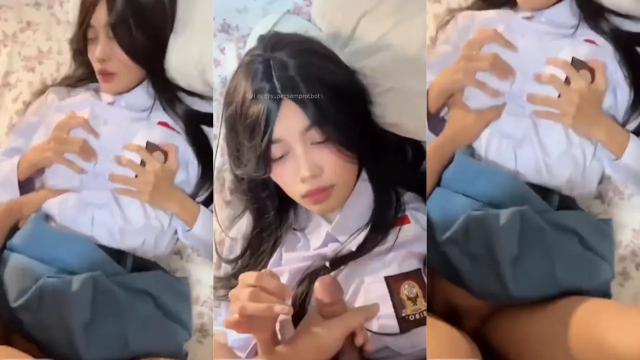 katanya kalau enak disuruh remes ttnya (HD)