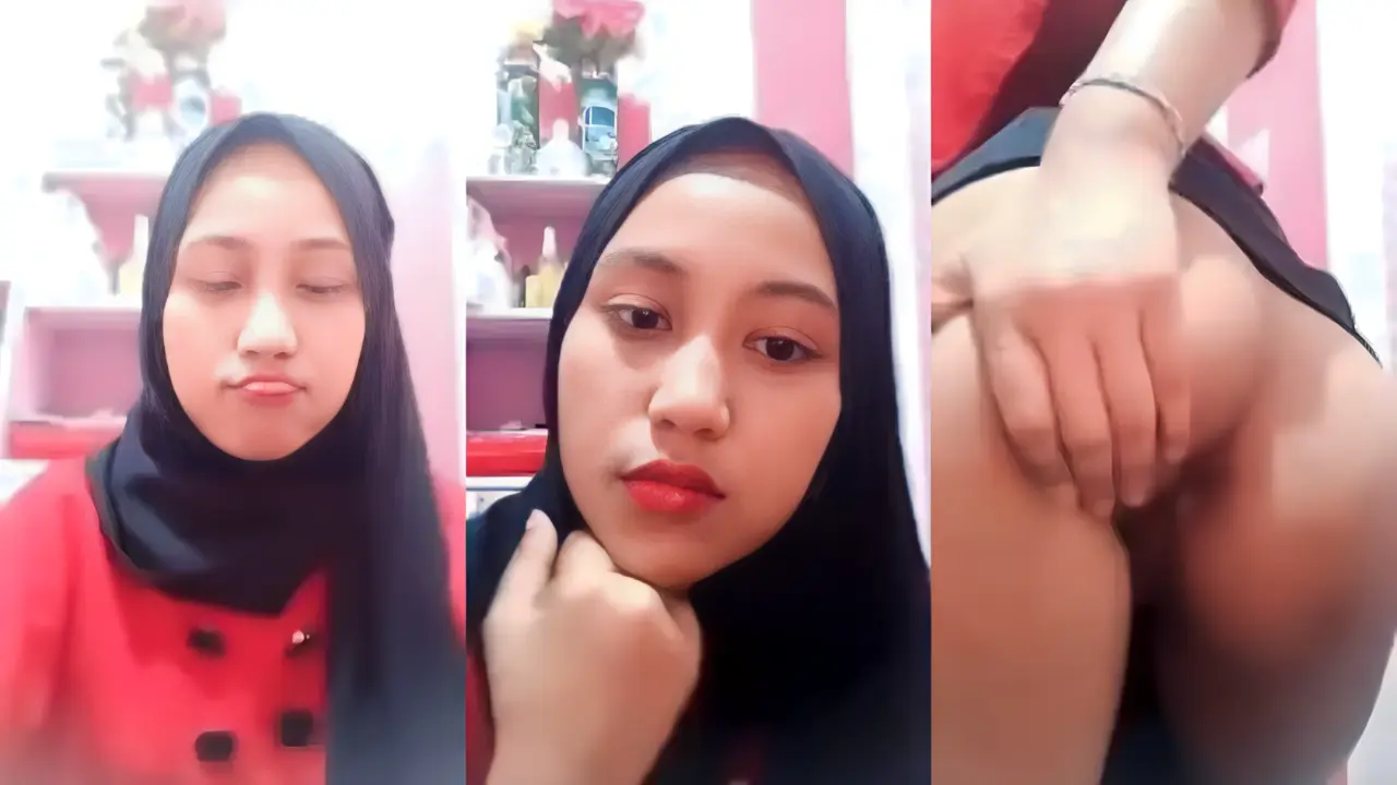 Hijab pamer lubang