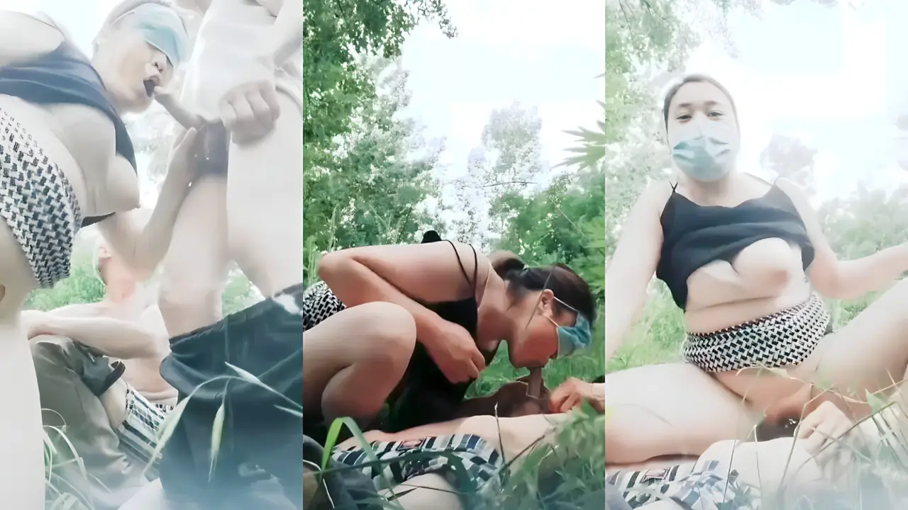 Bjrrrr malah COD ama 2 kakek bringas dikebon dongg (Koleksi Dr. Pinguin Bokep, M.S.B.)