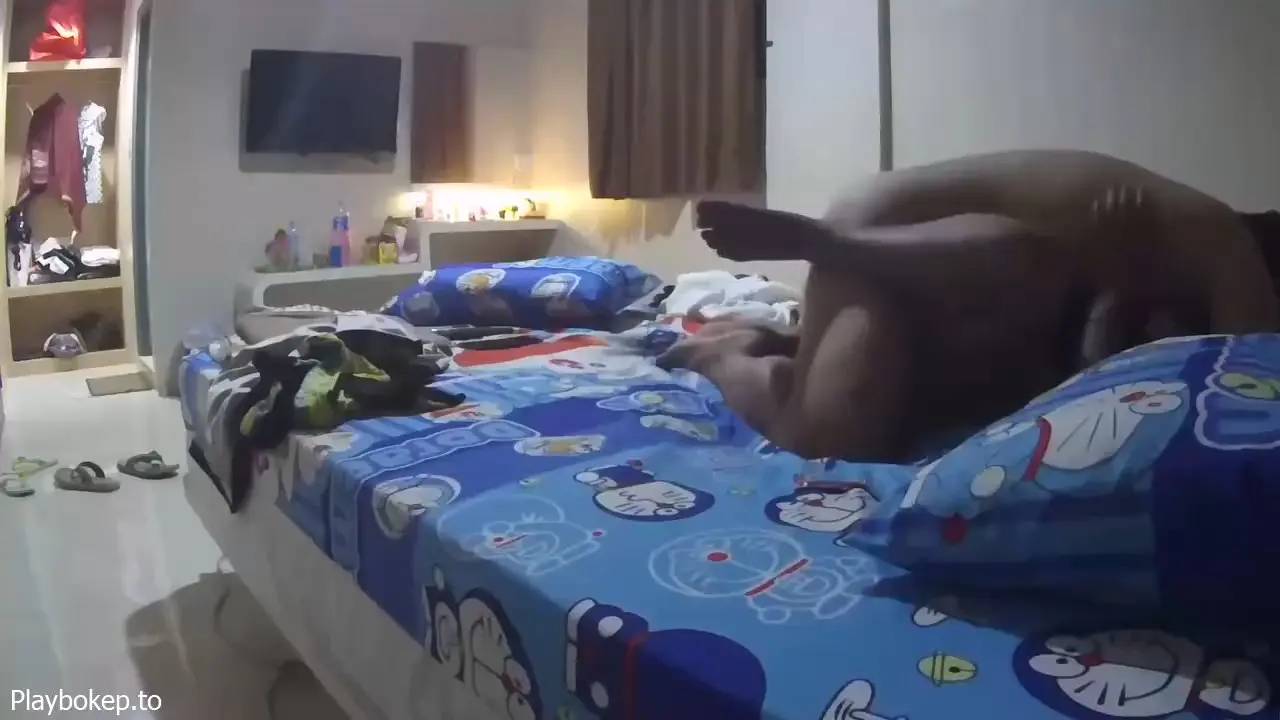 Meladeni Gairah Ibu Tiri Tobrut Yg Lagi Horny